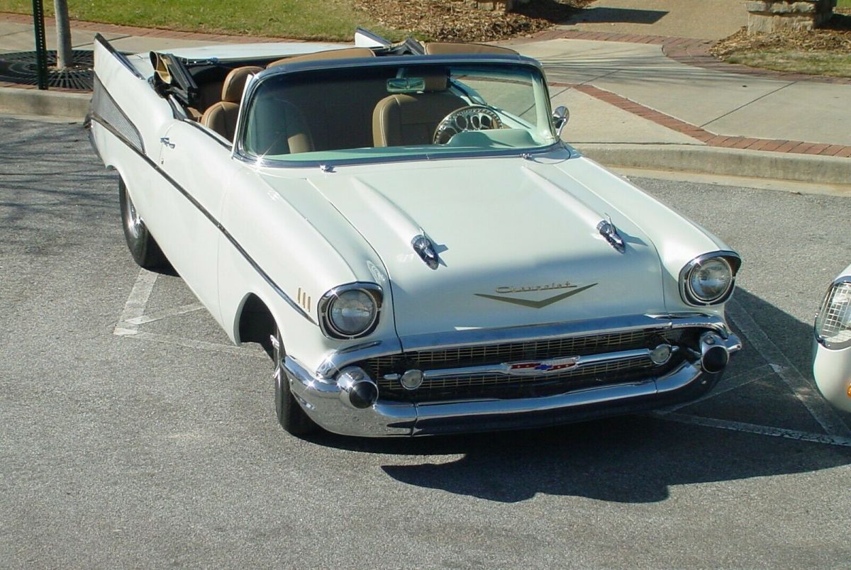 1957 Chevrolet Bel Air/150/210 Convertible - photo 3