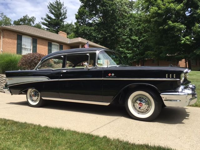 1957 Chevrolet Bel Air/150/210 - photo 2