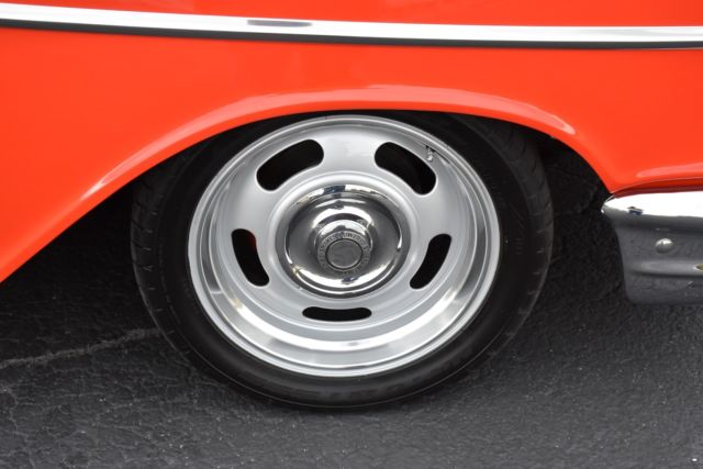 1957 Chevrolet Bel Air/150/210 - Full Resto-Mod - LS1 V-8 - 4L65E Automatic - 4-w - photo 7
