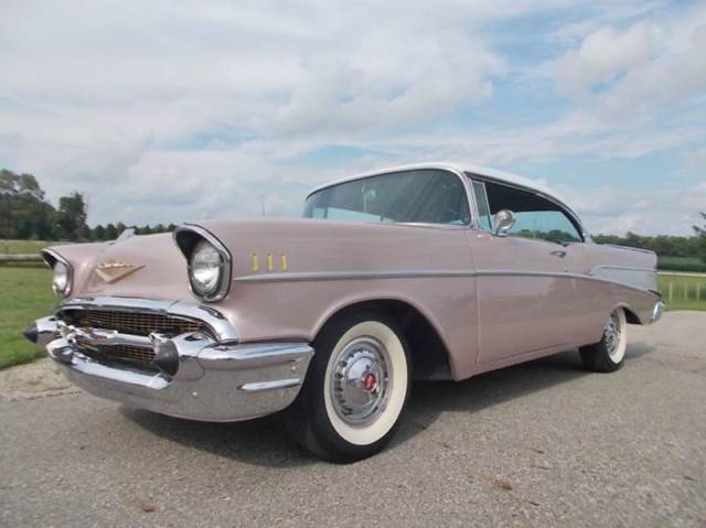 1957 Chevrolet Bel Air/150/210 HARDTOP - photo 2