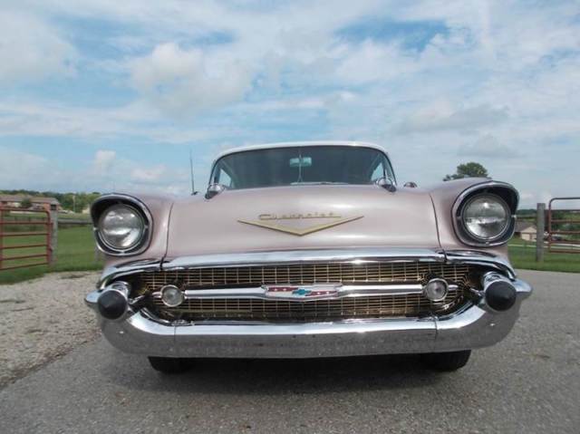 1957 Chevrolet Bel Air/150/210 HARDTOP - photo 4