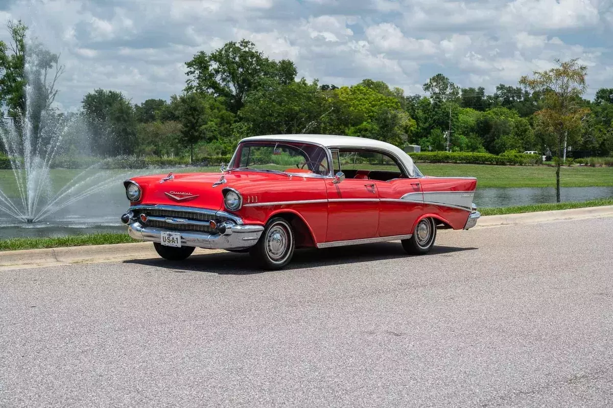 1957 Chevrolet Bel Air/150/210 Hardtop