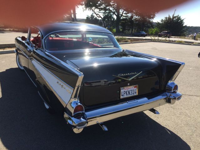 1957 Chevrolet Bel Air/150/210 2dr hardtop - photo 2