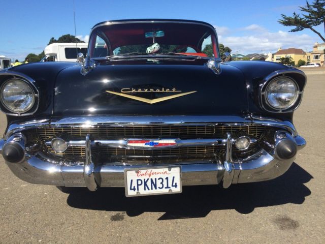 1957 Chevrolet Bel Air/150/210 2dr hardtop - photo 3