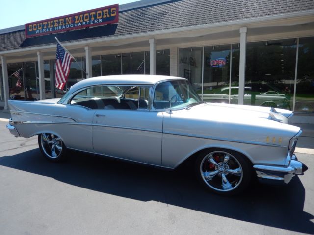 1957 Chevrolet Bel Air Inca silver 350 Vintage AC Wilwood 4 wheel disc 1957 Chevrolet Bel Air/150/210
