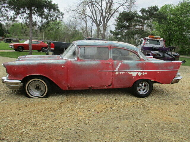 1957 Chevrolet Bel Air/150/210 - photo 2