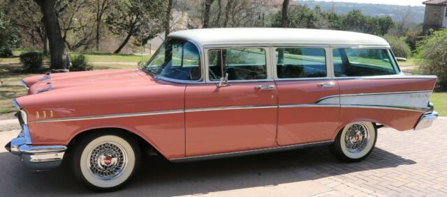 1957 Chevrolet Bel Air station wagon, frame off, factory air & power steering 1957 Chevrolet Bel Air/150/210
