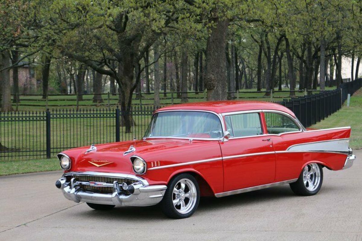 1957 Chevrolet Bel Air/150/210 a/c, p/s, PDB, 700r4