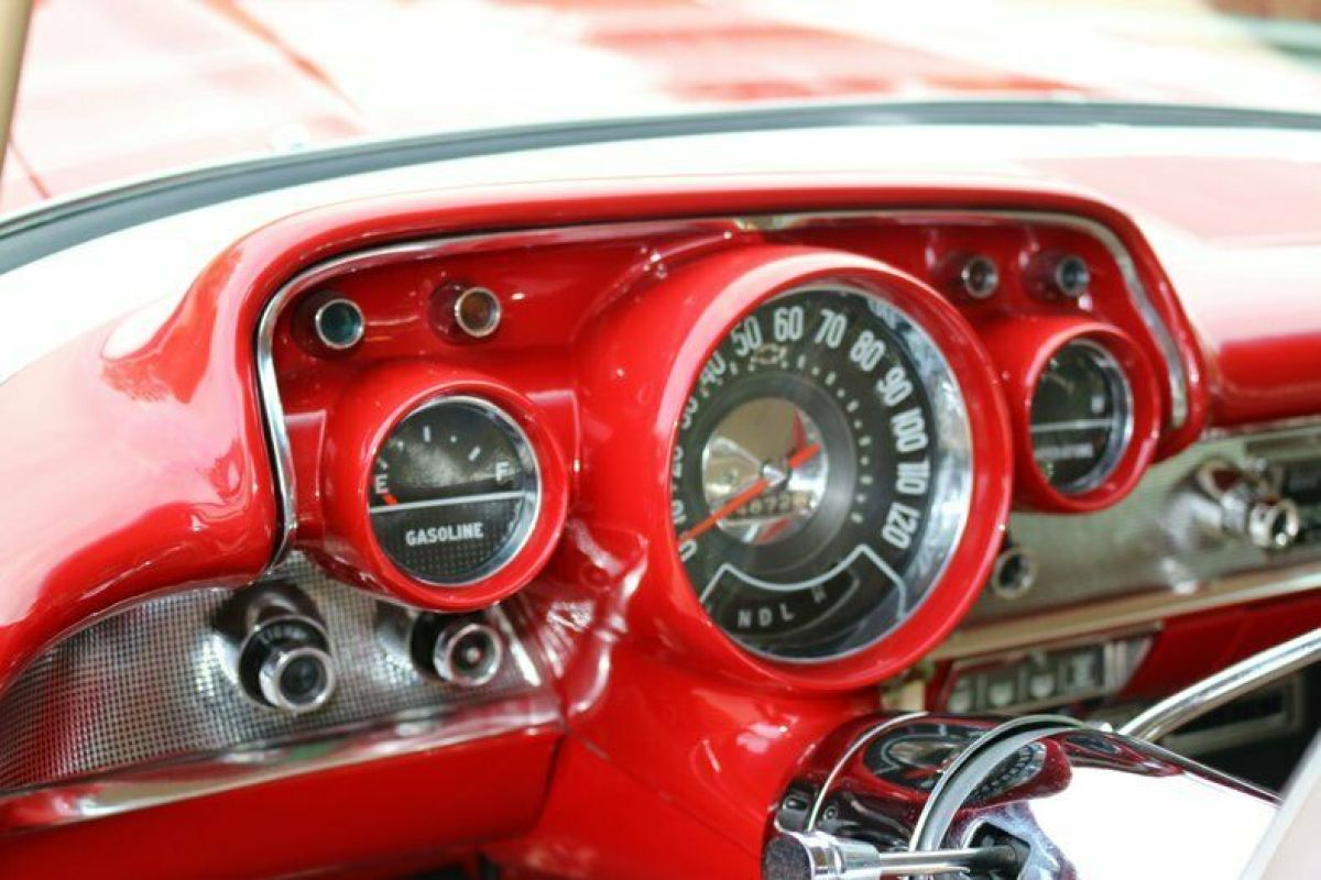 1957 Chevrolet Bel Air/150/210 a/c, p/s, PDB, 700r4 - photo 2