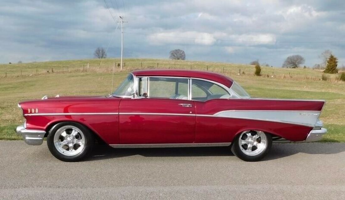 1957 Chevrolet Bel Air/150/210 -BEAUTIFUL WINE BERRY 2-DOOR HARDTOP CLASSIC- - photo 10
