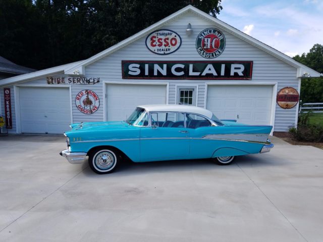 1957 Chevrolet Bel Air/150/210 belair - photo 2