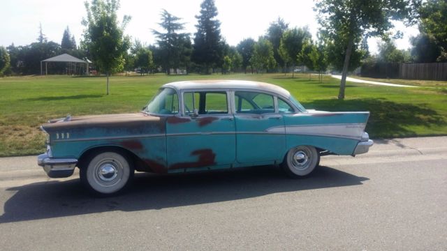 1957 Chevrolet Bel Air/150/210 4 door - photo 3