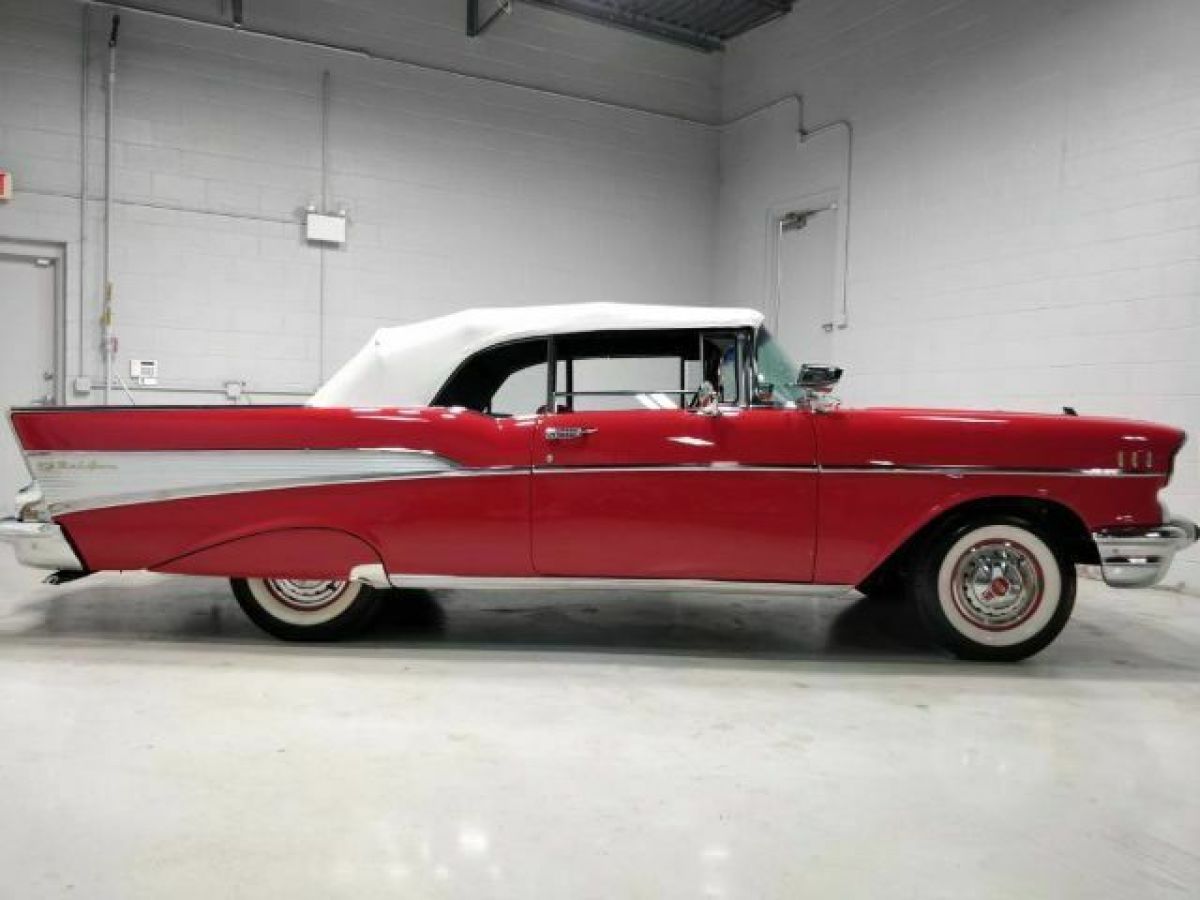 1957 Chevrolet Belair Convertible - photo 2