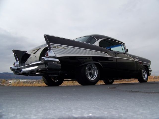1957 CHEVROLET BELAIR SPORT COUPE 502 V8 502 HP AUTOMATIC 9" FORD REAR RESTOMOD 1957 Chevrolet Bel Air/150/210 BELAIR