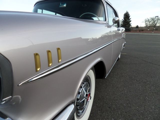 1957 Chevrolet Bel Air/150/210 SPORT SEDAN - photo 6