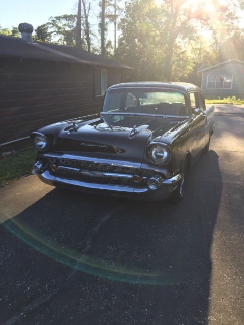 1957 Chevrolet Bel Air/150/210