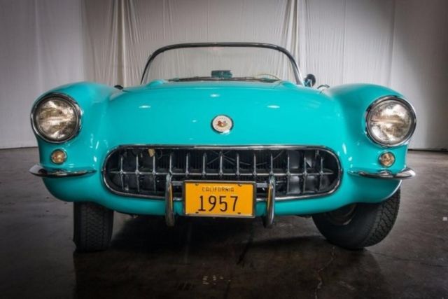 1957 Chevrolet Corvette -- - photo 2