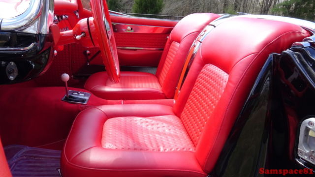 1957 Chevrolet Corvette Convertible - photo 10