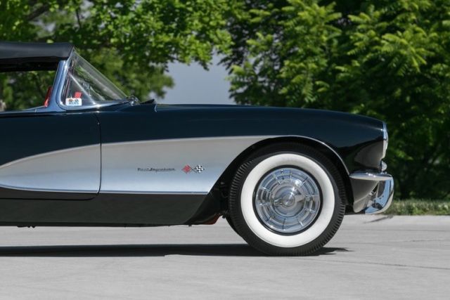 1957 Chevrolet Corvette Award Winning Fuelie - photo 12