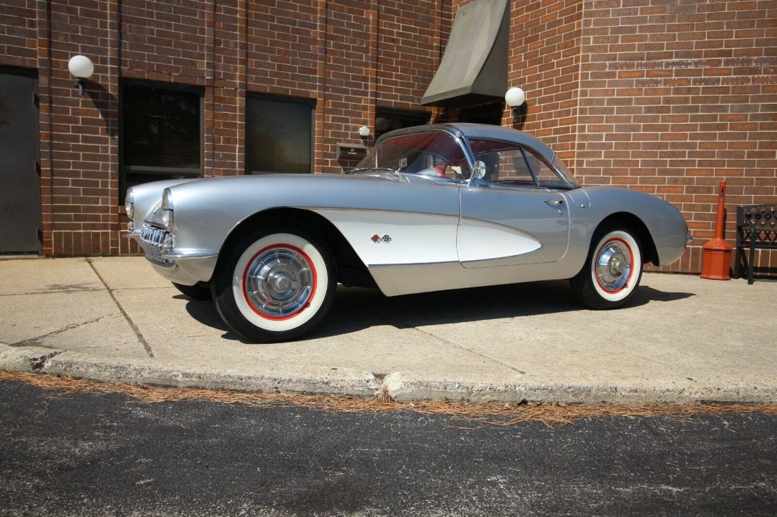 1957 Chevrolet Corvette - photo 2