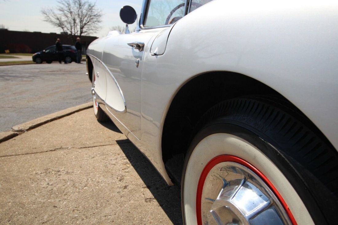 1957 Chevrolet Corvette - photo 5