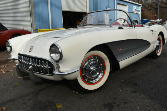 1957 CHEVROLET CORVETTE RARE 283 C.I./ 250 H.P., AUTO, #'S MATCH V.G. COND.video 1957 Chevrolet Corvette FUEL INJECTED; AUTOMATIC