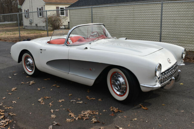 1957 Chevrolet Corvette FUEL INJECTED; AUTOMATIC - photo 3