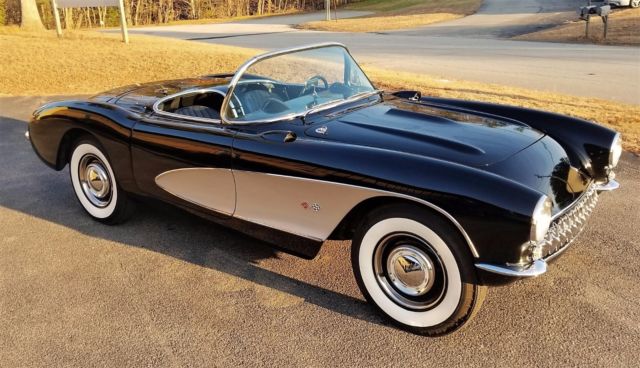 1957 Chevrolet Corvette - photo 11