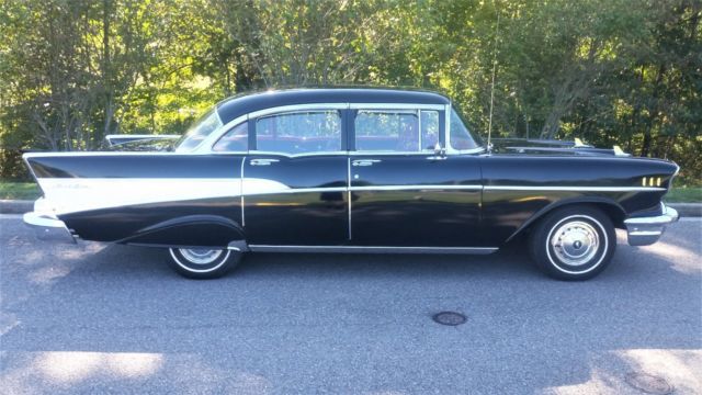 1957 Chevrolet Bel Air/150/210 SEDAN - photo 3