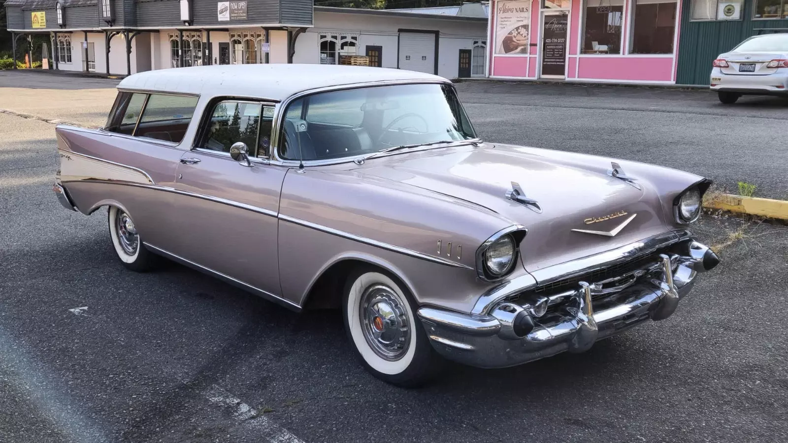 1957 Chevrolet Nomad (1 of less than 1%) - photo 4