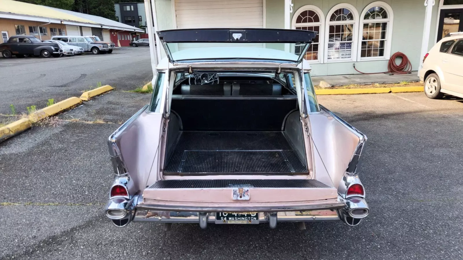 1957 Chevrolet Nomad (1 of less than 1%) - photo 6