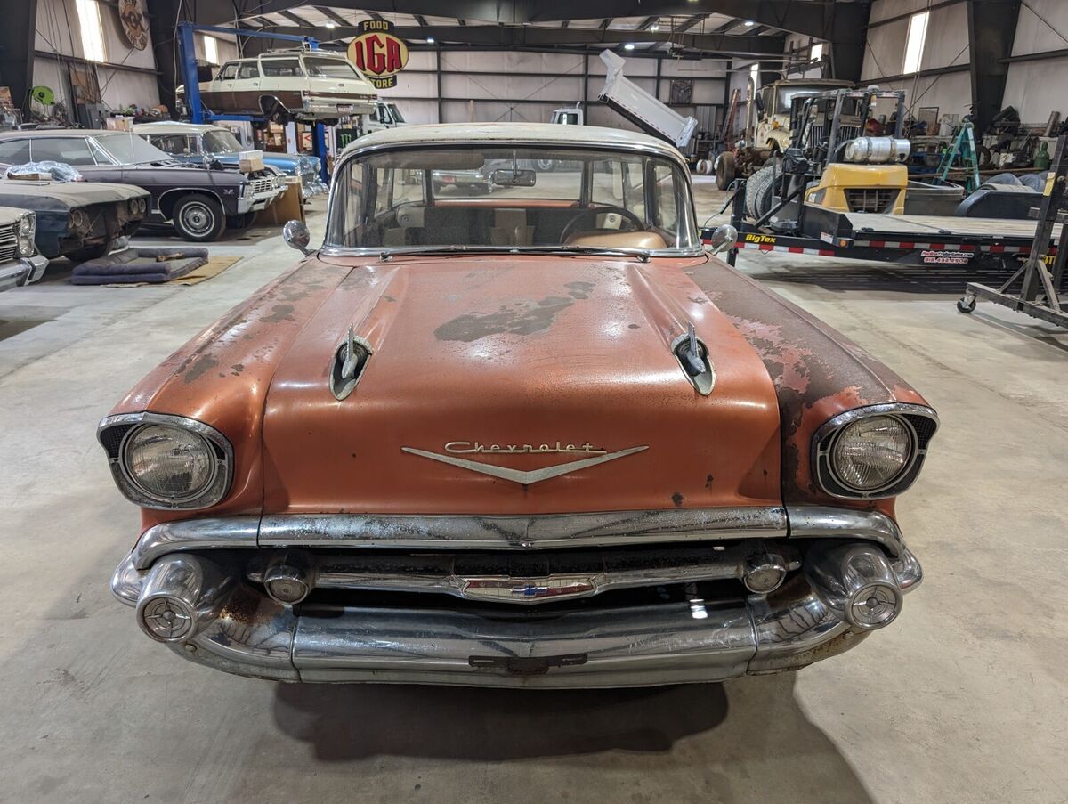1957 Chevrolet Nomad Station Wagon - 283 V8 BARN FIND Sierra Gold & Adobe Beige - photo 10