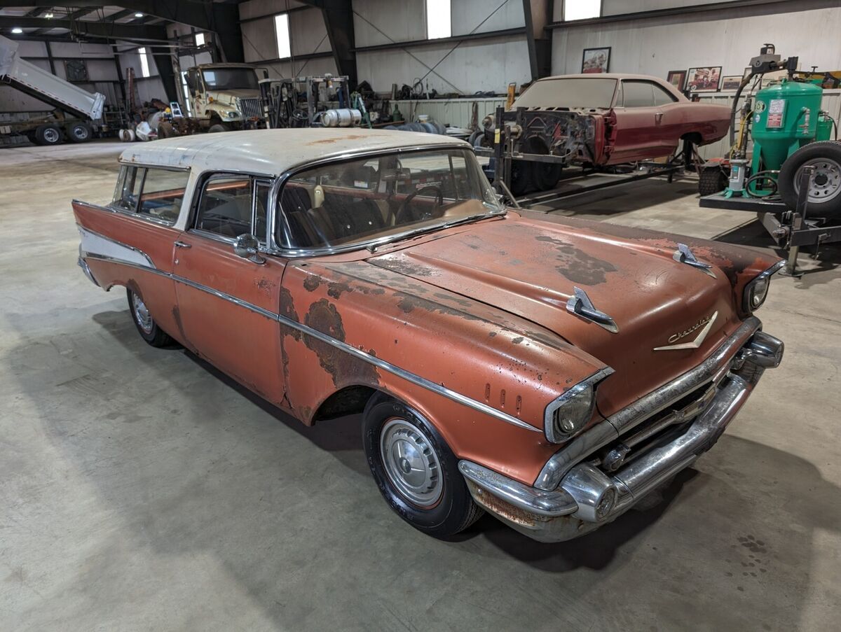1957 Chevrolet Nomad Station Wagon - 283 V8 BARN FIND Sierra Gold & Adobe Beige - photo 11