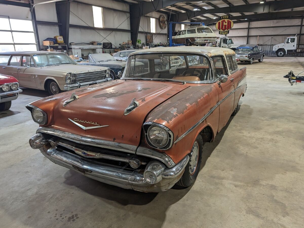 1957 Chevrolet Nomad Station Wagon - 283 V8 BARN FIND Sierra Gold & Adobe Beige - photo 9