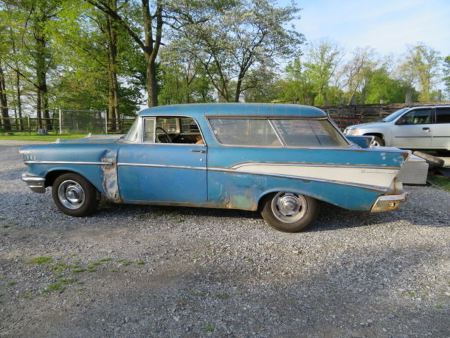 1957 Chevrolet Nomad - photo 2
