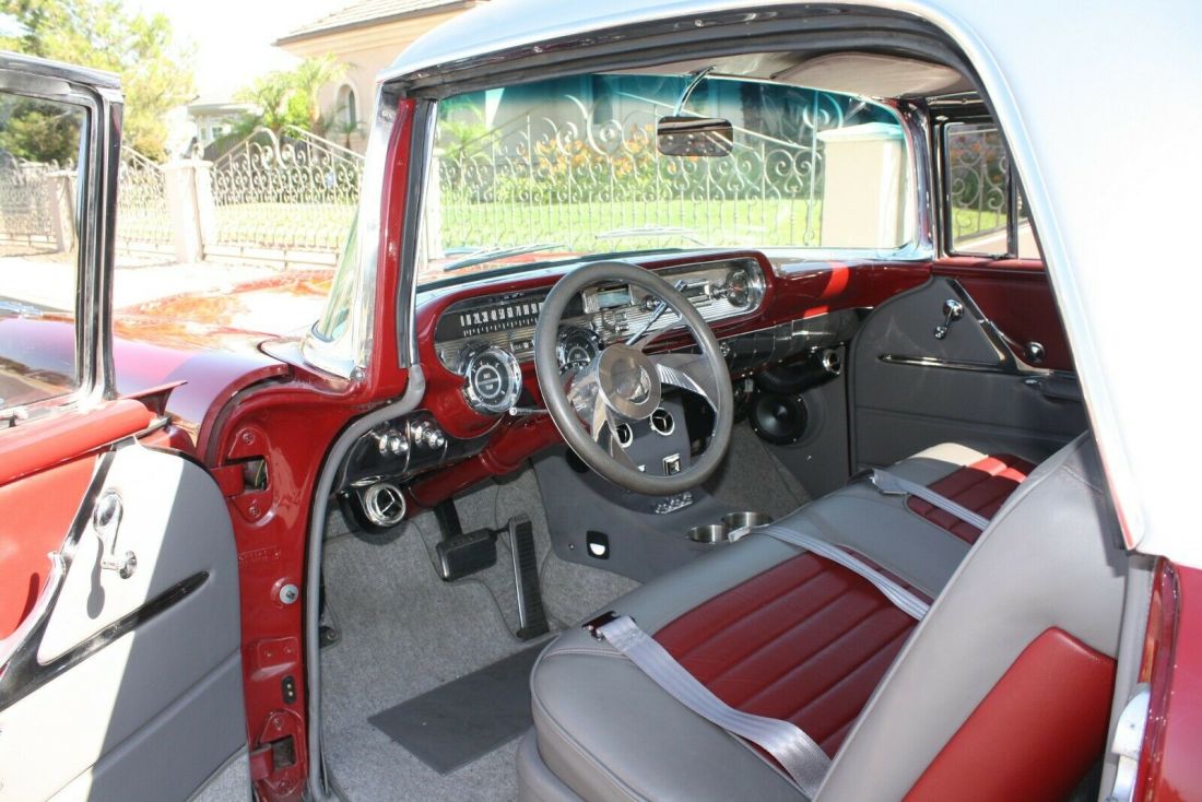 1957 Chevrolet Nomad - photo 8