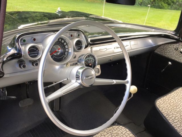 1957 Chevrolet Sedan Delivery 4 speed w/ fuel injection - photo 10
