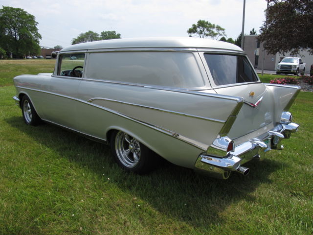 1957 Chevrolet Sedan Delivery Custom - photo 7