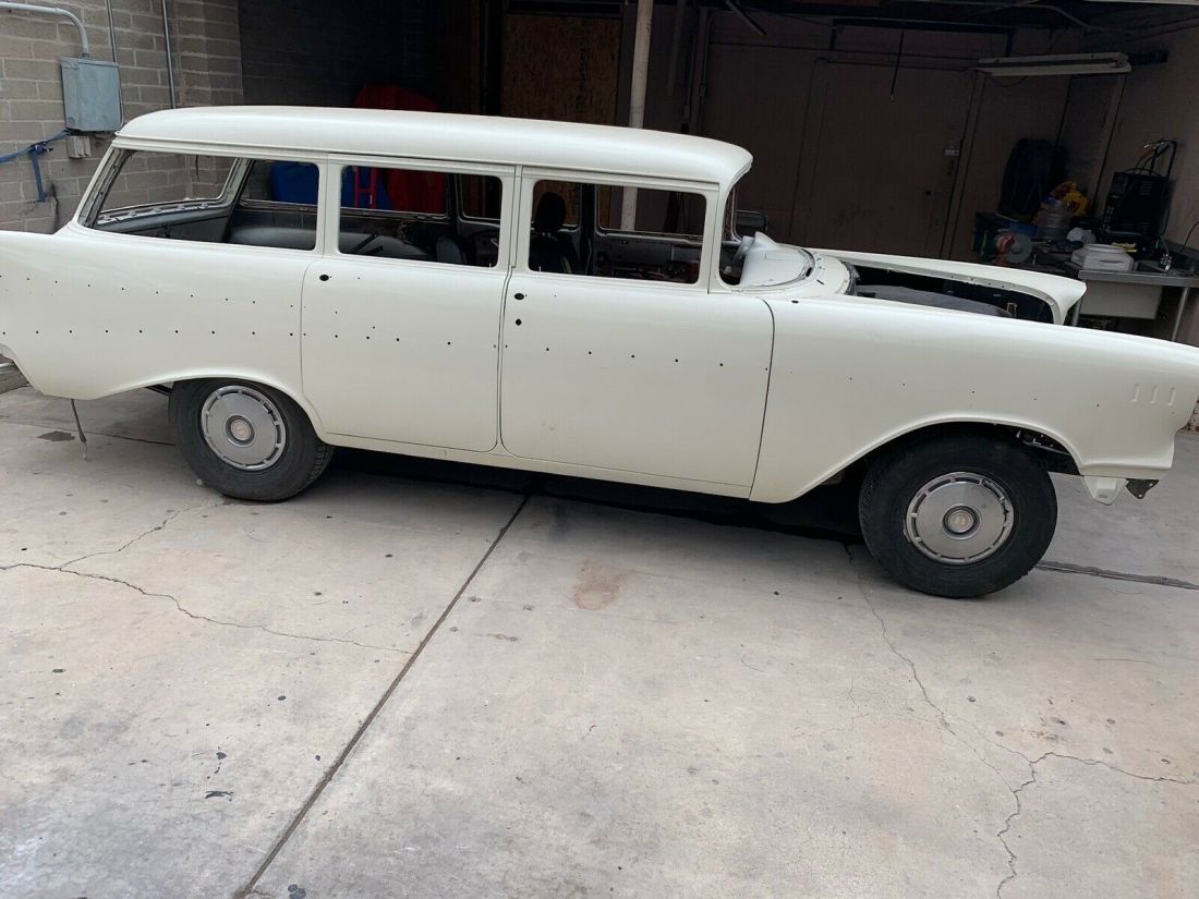 1957 Chevrolet Standard Wagon Brown RWD Automatic bel air 1957 Chevrolet Standard bel air