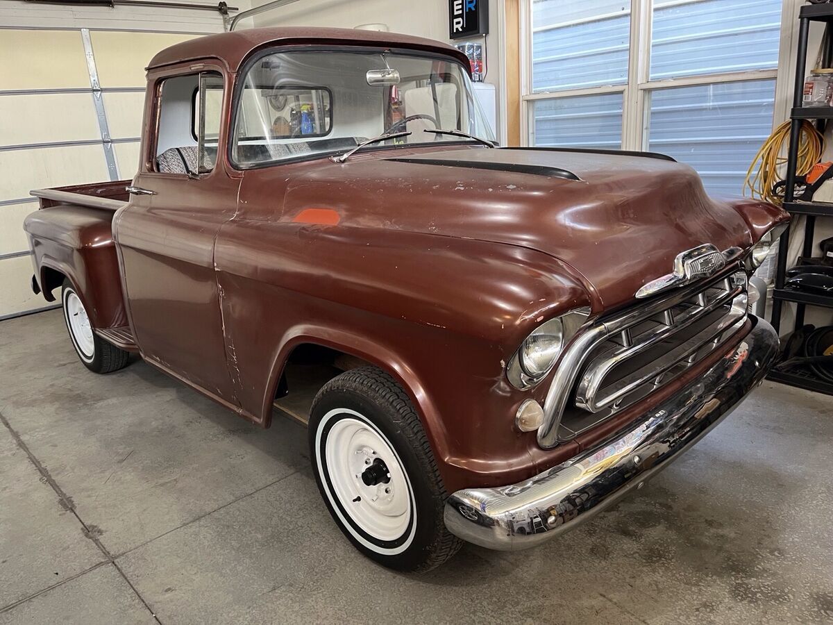 1957 Chevrolet Stepside Pickup - photo 2
