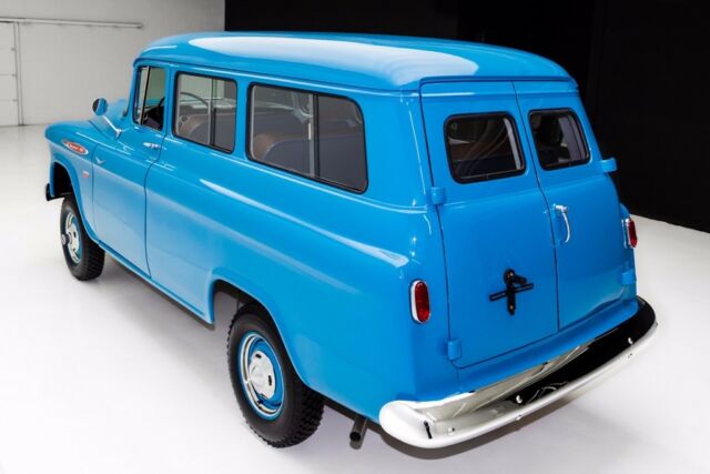 1957 Chevrolet Suburban Napco 4 Wheel Drive V8 WINTER CLEARANCE PRICED - photo 12