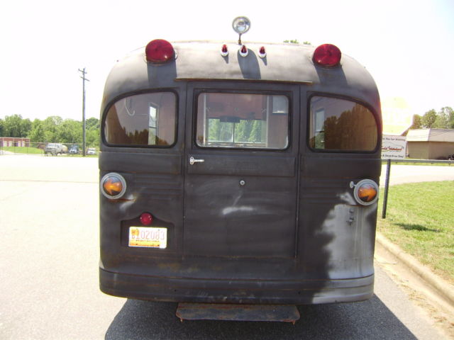 1957 Chevrolet 3800 Superior Ambulance - photo 5