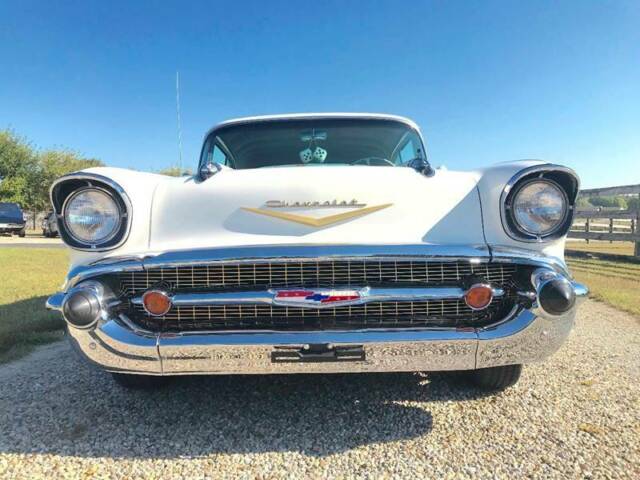 1957 Chevrolet Bel Air/150/210 2 DOOR HARDTOP - photo 4
