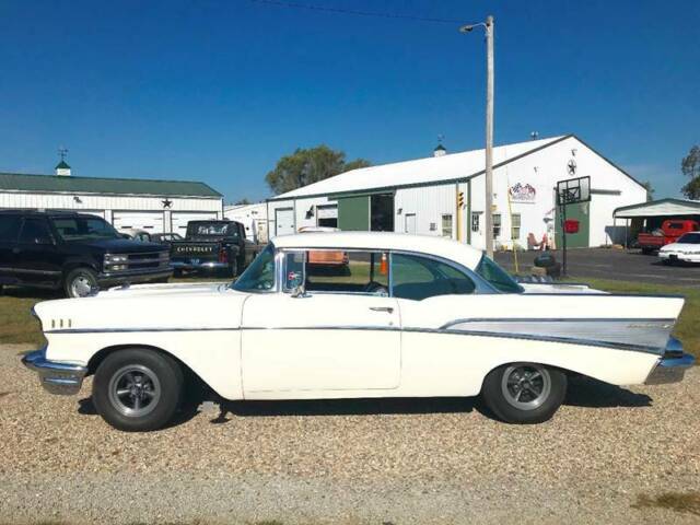 1957 Chevrolet Bel Air/150/210 2 DOOR HARDTOP - photo 5