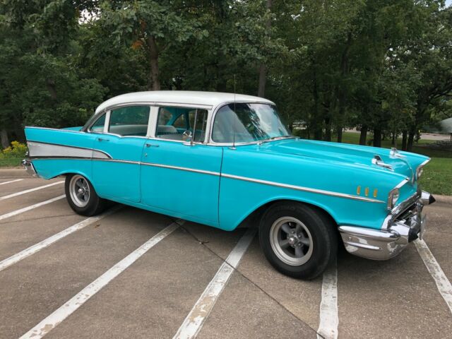 1957 Chevrolet Bel Air/150/210 - photo 4