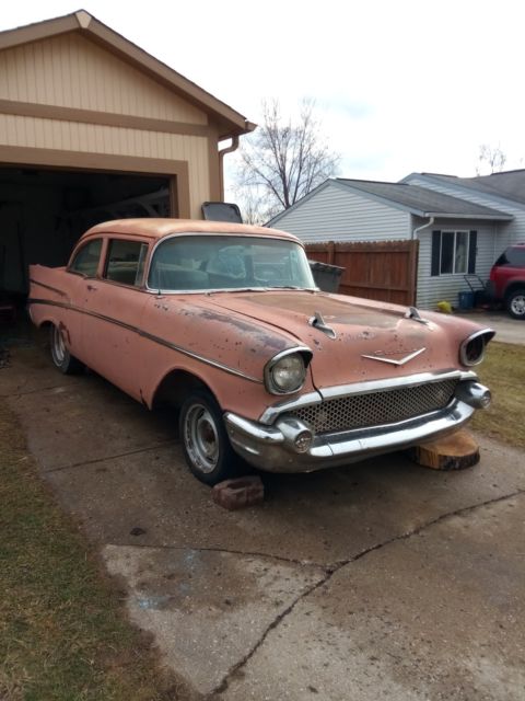 1957 Chevrolet Bel Air/150/210