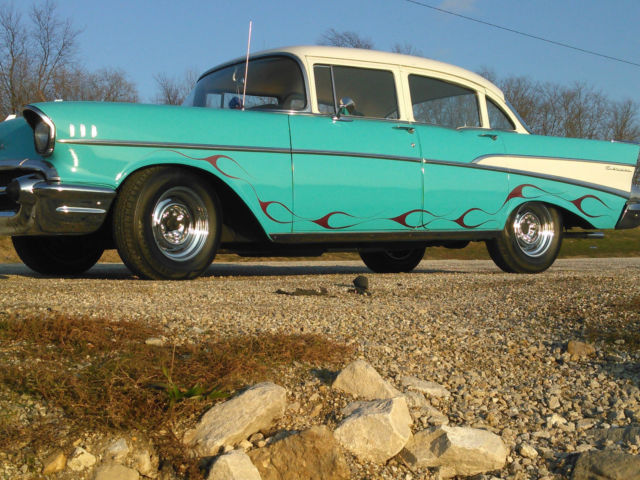 1957 Chevrolet Bel Air/150/210 210 - photo 2