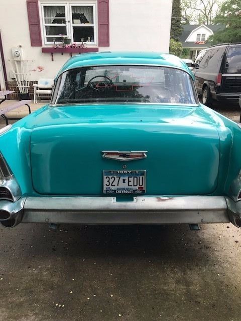 1957 Chevrolet 4DR Sedan - photo 3