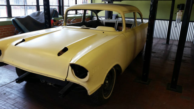 1957 Chevrolet Bel Air/150/210 ORIGINAL - photo 2