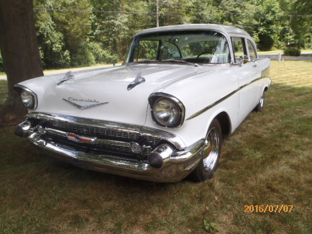 1957 Chevy 210 BelAir 2 door post sedan restored, automatic, 327 rebuilt engine 1957 Chevrolet Bel Air/150/210